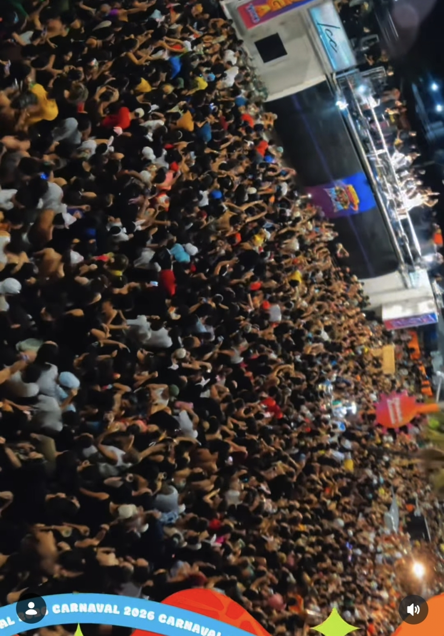 Delmiro Gouveia vive noite histórica com show de Anderson Neiff no Carnaval